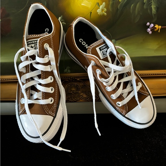 New Converse Unisex Chuck Taylor All Star Flatform Lift Low Sneaker brown M4 W6 - Picture 2 of 5